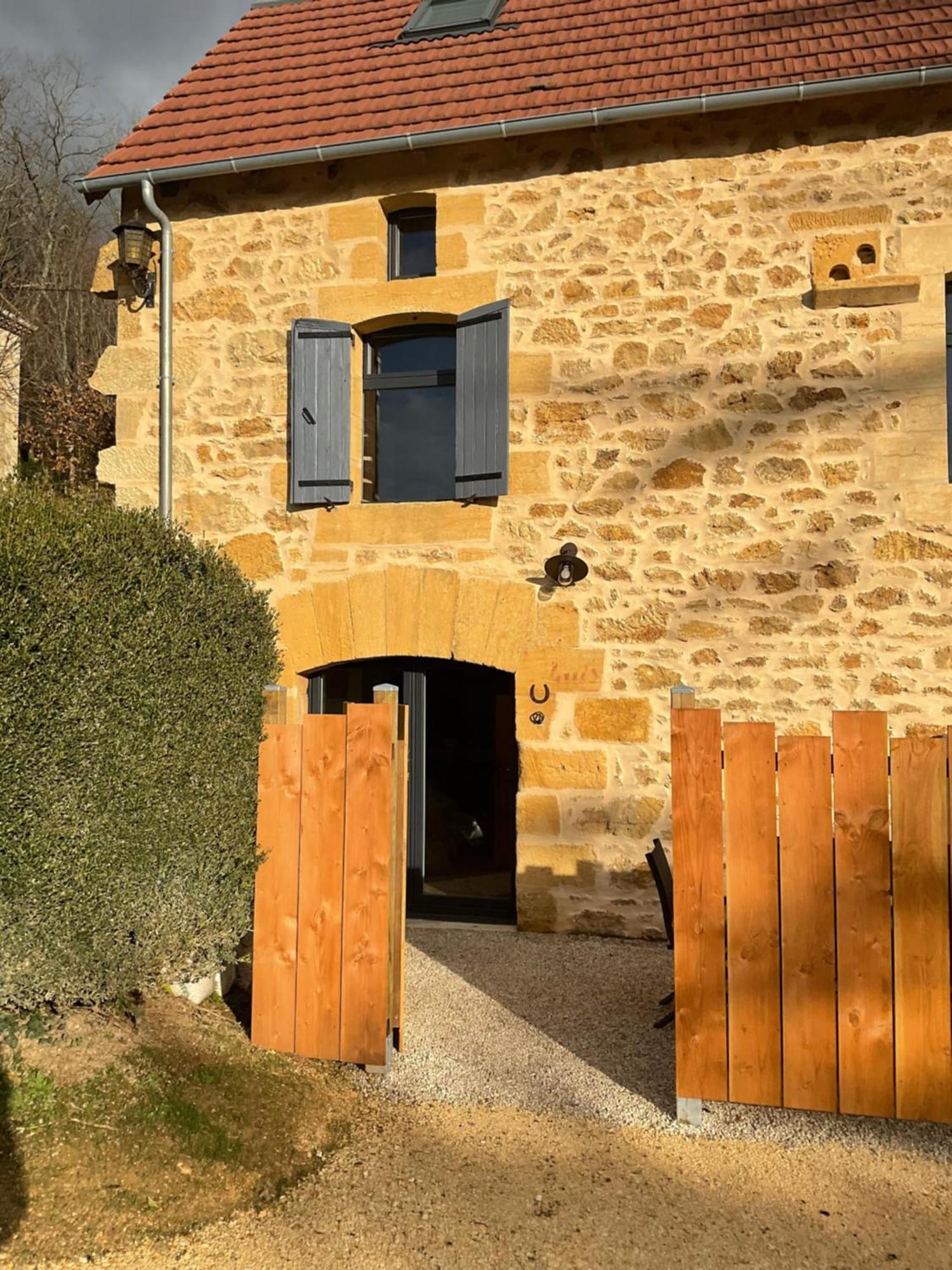 Domaine De La Source Castels Exterior foto